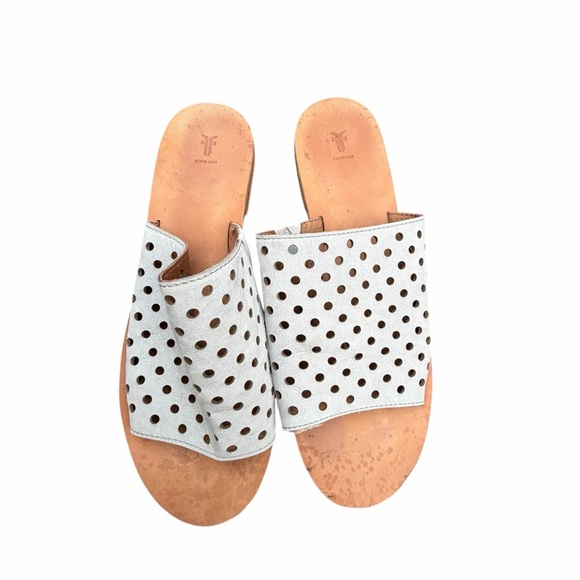 Frye Shoes - Frye Gray Perforated Leather Sandals size 11